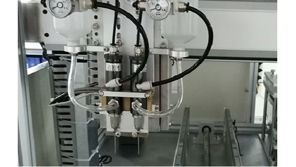 深圳點膠機(jī)-本地服務(wù)更快捷-創(chuàng)精銳點膠機(jī)